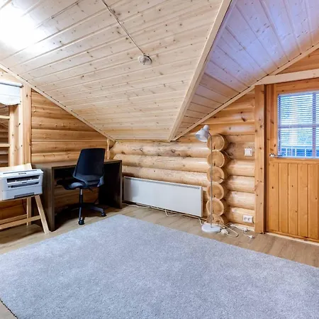 Log Alppirinne Holiday home *